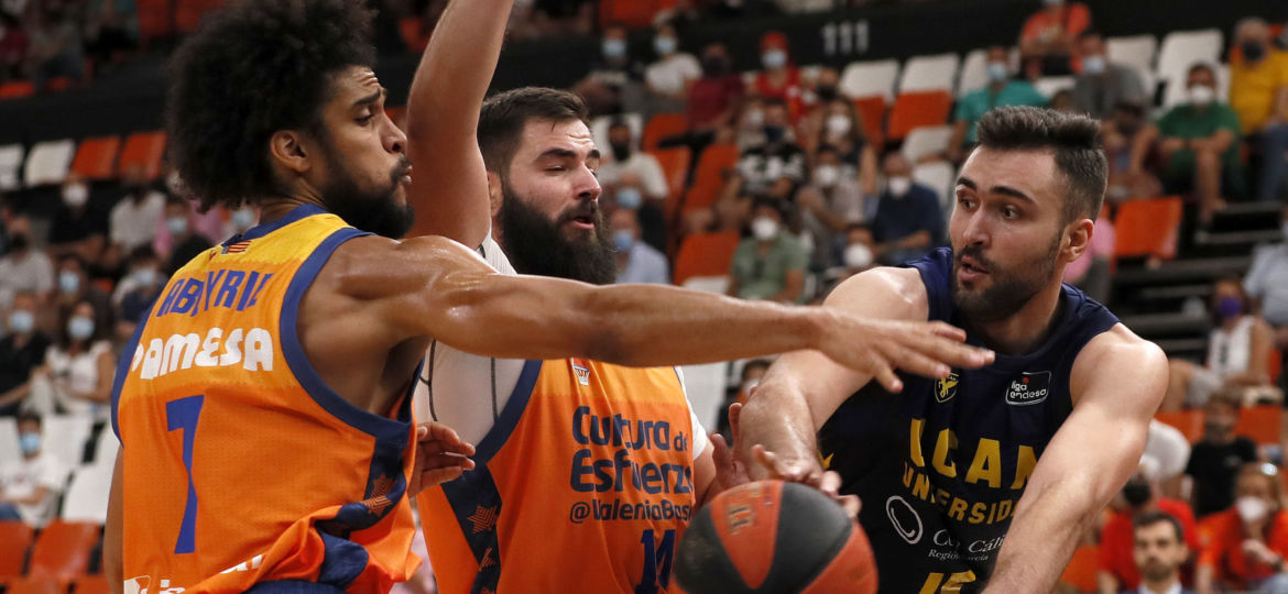 RS391488_J03 VBC-UCM Firmar acb Photo - M