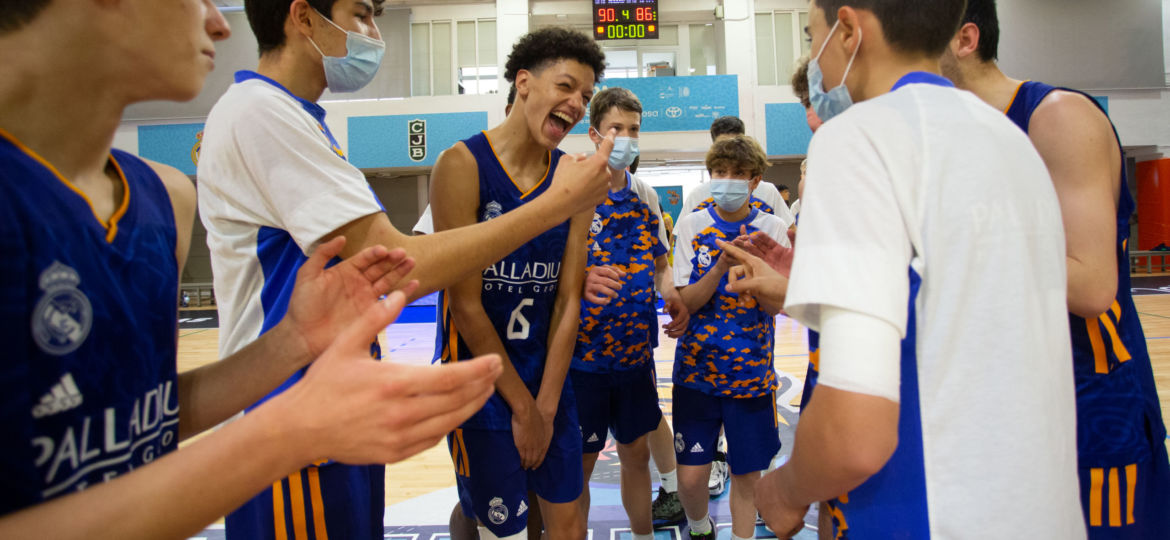 RS429457_Firmar acb Photo - A Arrizabalaga